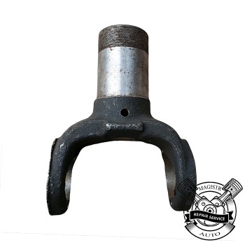 Вилка вала карданного скользящая Т-150