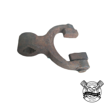 Вилка привода гидронасоса