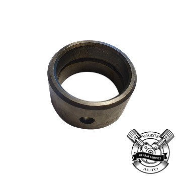 Втулка блока цилиндров (распредвала) МТЗ (средняя)